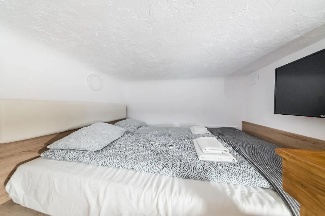 Micro Apartments 2,5 Qm - Najmniejsze Apartamenty Swiata 2,5 Mkw Kraków Polska
