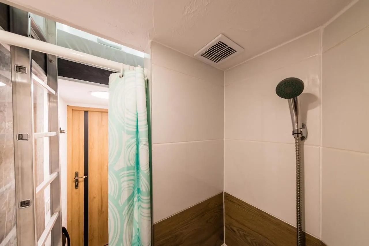 Micro Apartments 2,5 Qm - Najmniejsze Apartamenty Swiata 2,5 Mkw Kraków