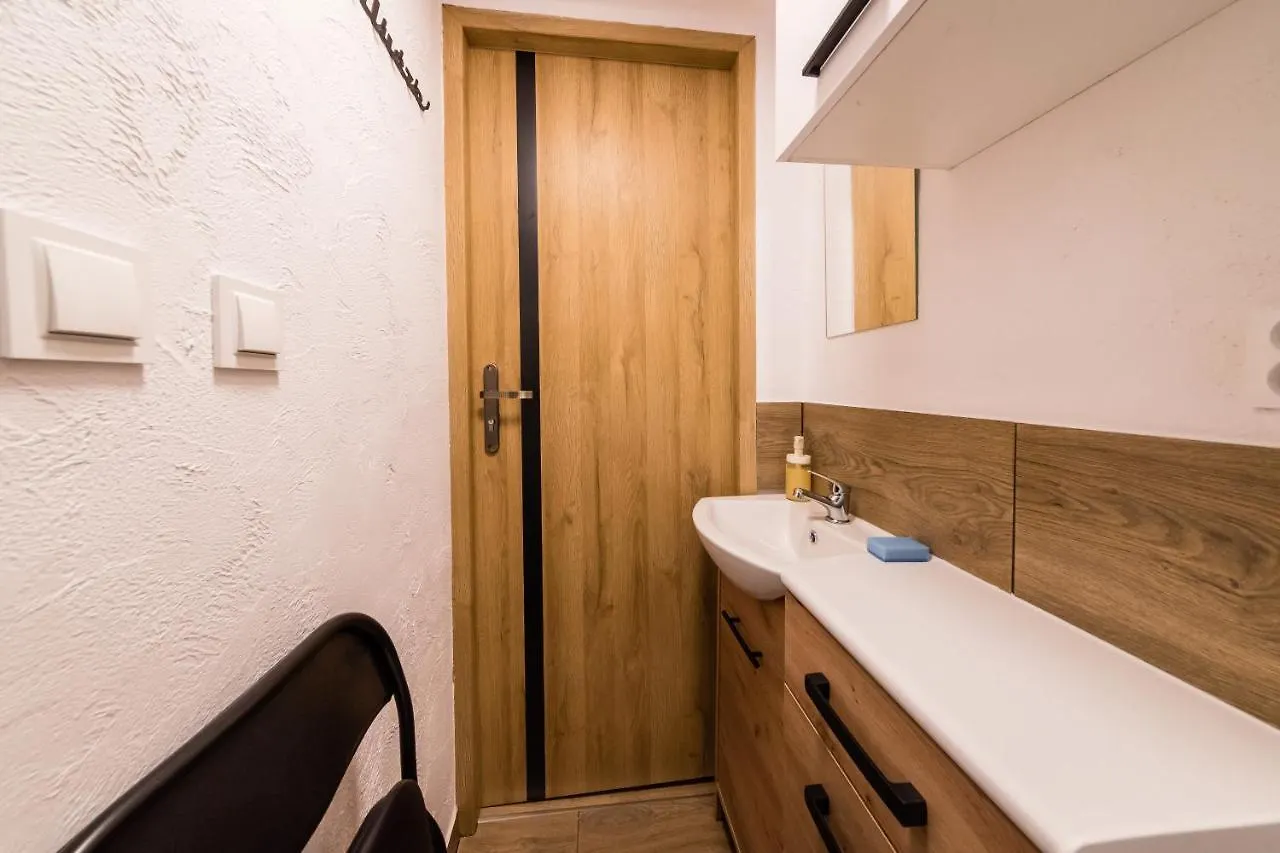 Micro Apartments 2,5 Qm - Najmniejsze Apartamenty Swiata 2,5 Mkw Kraków 0*,  Polska